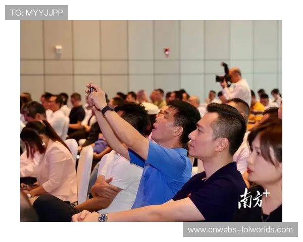 内蒙古男曲队员参与招商推介，向北京市民推介家乡资源