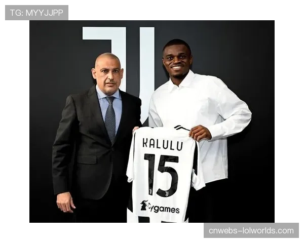 曼联有意尤文后卫卡卢卢，将派代表考察国家德比表现